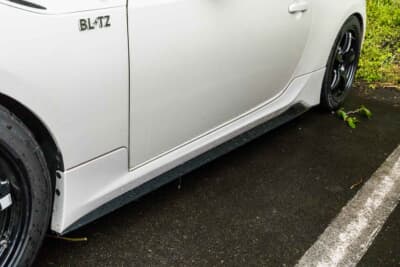 トヨタ86:TRD製のサイドスカート