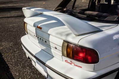 いすゞ ジェミニ イルムシャー：リアウイングはJERALDのカスタム品となる