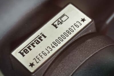 281万7500ユーロ（邦貨換算約4億5770万円）で落札されたフェラーリ「F40」（C）Courtesy of RM Sotheby's