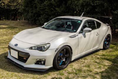 スバル BRZ：ブランドはバラバラだが、自分の好みでパーツをチョイスすることでオリジナルのスタイルを作り出している