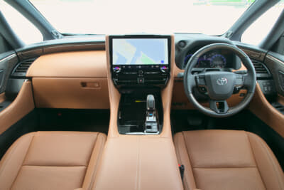 ヴェルファイアPHEVのインパネ