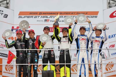 UPGARAGEはそのままトップを維持してチェッカーを受け、今季メルセデスAMGにスイッチしてから初の勝利を手にした。2位はピット作業の遅れに泣いたGreen Brave、3位は奥本が殊勲の走りを見せたグッドスマイルだった