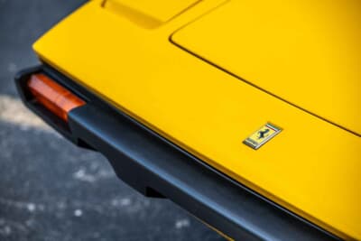 10万ドル〜12万5000ドル（邦貨換算で約1477万〜1846万円）で現在も販売中のフェラーリ「308GTS」（C）Courtesy of RM Sotheby's