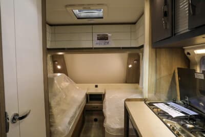 ホワイトトップ：高級感漂う内装がホビーの魅力 