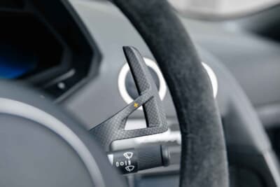 158万ユーロ(邦貨換算約2億5665万円)で落札されたランボルギーニ「レヴェントン ロードスター」(C)Courtesy of RM Sotheby's