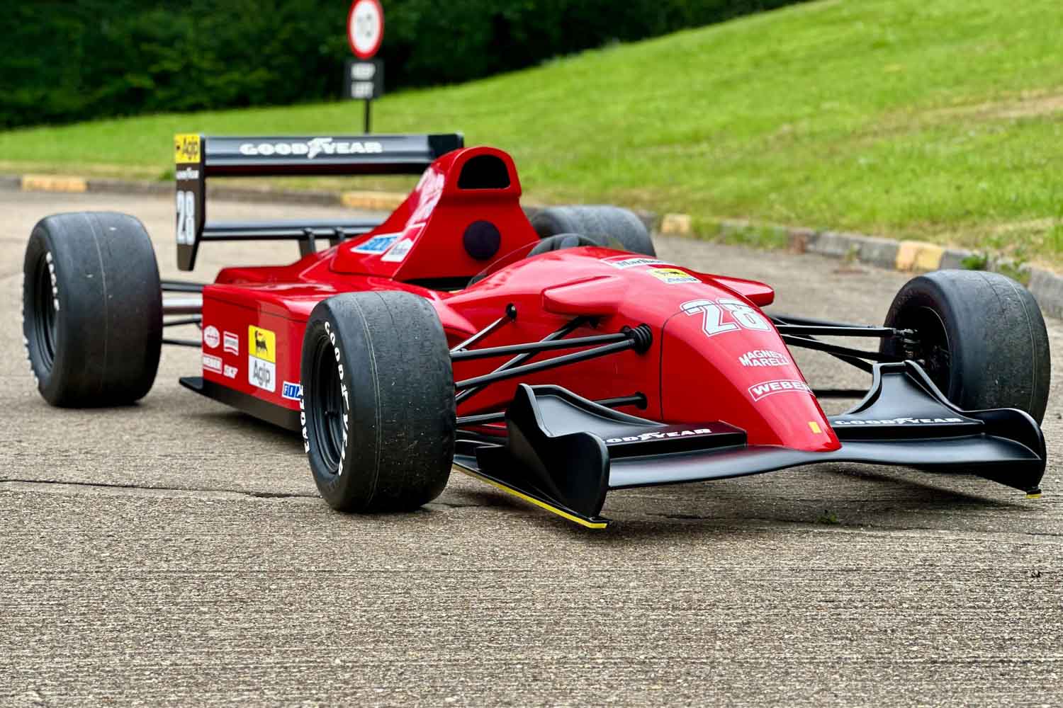 【未組立】ベネトン・フォードB190B・フェラーリ642・フェラーリF1 89 日本未発売】好きが高じて個人輸入 1/24 フェラーリ F1-89 LE