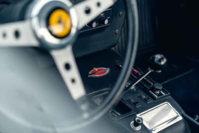 53万9375ユーロ（邦貨換算約8762万円）で落札されたフェラーリ「365GTB/4」（C）Courtesy of RM Sotheby's