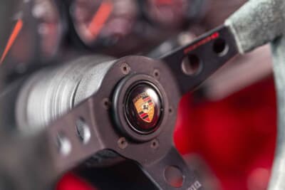 45万ユーロ～55万ユーロ（邦貨換算約7310万円～8934万円）で現在も販売中のポルシェ「911 カップ3.8 RSR」（C）Courtesy of RM Sotheby's