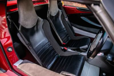 1万5750英ポンド（邦貨換算約311万円）で落札されたロータス「エリーゼ」（C）iconicauctioneers