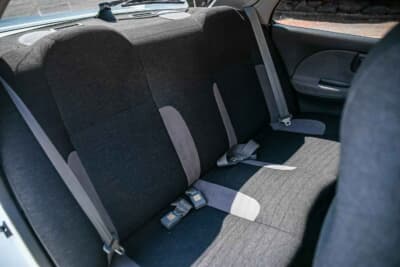 1万ポンド〜1万2000ポンド（約198万円〜約237万円）で現在も販売中のスバル「インプレッサ WRX STI」（C）Bonhams