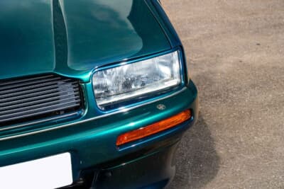 4万3700英ポンド(邦貨換算約866万円)で落札されたアストンマーティン「ヴィラージュ ヴォランテ」(C)Courtesy of RM Sotheby's