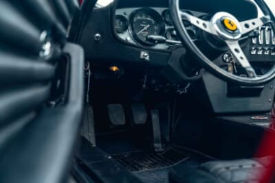 53万9375ユーロ（邦貨換算約8762万円）で落札されたフェラーリ「365GTB/4」（C）Courtesy of RM Sotheby's