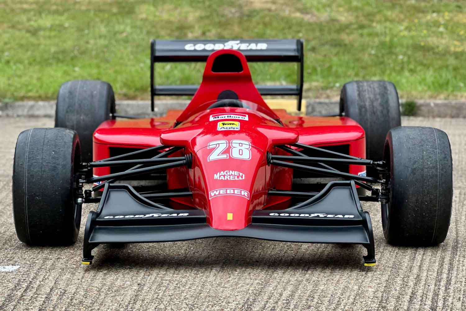 MERI PROVENCE フェラーリ642 ジャンアレジ　アランプロスト 黒歴史F1”のジュニアカーがまさかの低落札！フェラーリ642の悲運
