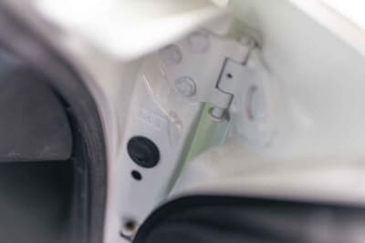 100万～150万ユーロ（邦貨換算約1億6245万～2億4365万円）で現在も販売中のポルシェ「911カレラRS 3.0」C）Courtesy of RM Sotheby's