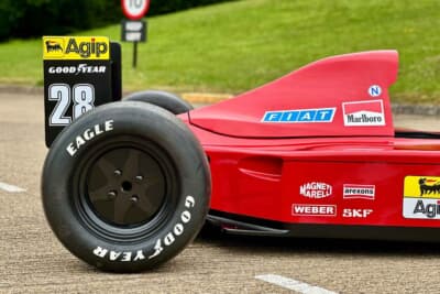 1万8400スイスフラン(邦貨換算約337万円)で落札されたF1ジュニアカー「642」(C)Bonhams