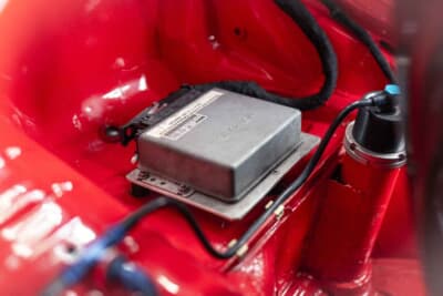 45万ユーロ～55万ユーロ（邦貨換算約7310万円～8934万円）で現在も販売中のポルシェ「911 カップ3.8 RSR」（C）Courtesy of RM Sotheby's