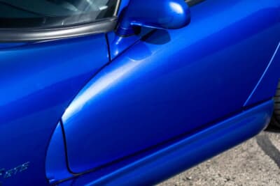 9万ドル〜11万ドル（約1330万〜1625万円）で現在も販売中のダッヂ「バイパーGTS」（C）Courtesy of RM Sotheby's