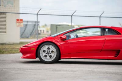 オークション終了後に売却されたランボルギーニ「ディアブロ」（C）Courtesy of RM Sotheby's