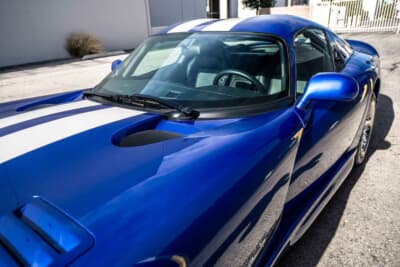 9万ドル〜11万ドル（約1330万〜1625万円）で現在も販売中のダッヂ「バイパーGTS」（C）Courtesy of RM Sotheby's