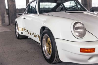 100万～150万ユーロ（邦貨換算約1億6245万～2億4365万円）で現在も販売中のポルシェ「911カレラRS 3.0」C）Courtesy of RM Sotheby's