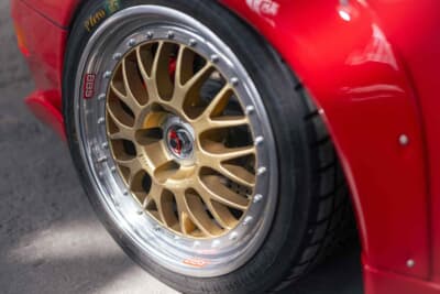 45万ユーロ～55万ユーロ（邦貨換算約7310万円～8934万円）で現在も販売中のポルシェ「911 カップ3.8 RSR」（C）Courtesy of RM Sotheby's