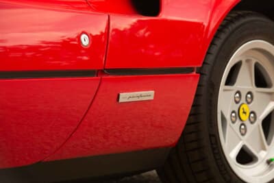 4万8300英ポンド（邦貨換算約960万円）で落札されたフェラーリ「328GTS」（C）Courtesy of RM Sotheby's