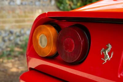 4万8300英ポンド（邦貨換算約960万円）で落札されたフェラーリ「328GTS」（C）Courtesy of RM Sotheby's