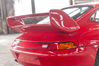 45万ユーロ～55万ユーロ（邦貨換算約7310万円～8934万円）で現在も販売中のポルシェ「911 カップ3.8 RSR」（C）Courtesy of RM Sotheby's