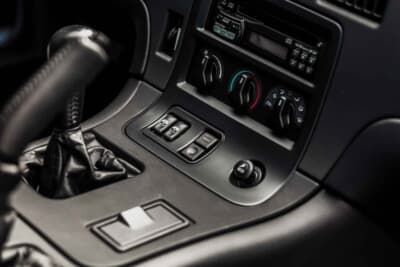 9万ドル〜11万ドル（約1330万〜1625万円）で現在も販売中のダッヂ「バイパーGTS」（C）Courtesy of RM Sotheby's