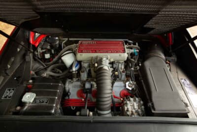 4万8300英ポンド（邦貨換算約960万円）で落札されたフェラーリ「328GTS」（C）Courtesy of RM Sotheby's