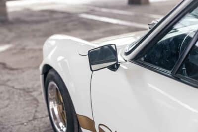 100万～150万ユーロ（邦貨換算約1億6245万～2億4365万円）で現在も販売中のポルシェ「911カレラRS 3.0」C）Courtesy of RM Sotheby's