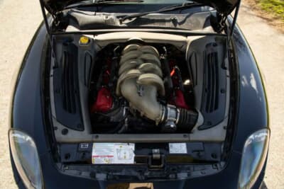 1万3500英ポンド(邦貨換算約268万円)で落札されたマセラティ「4200GT」(C)iconicauctioneers