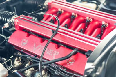 9万ドル〜11万ドル（約1330万〜1625万円）で現在も販売中のダッヂ「バイパーGTS」（C）Courtesy of RM Sotheby's