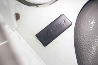 100万～150万ユーロ（邦貨換算約1億6245万～2億4365万円）で現在も販売中のポルシェ「911カレラRS 3.0」C）Courtesy of RM Sotheby's