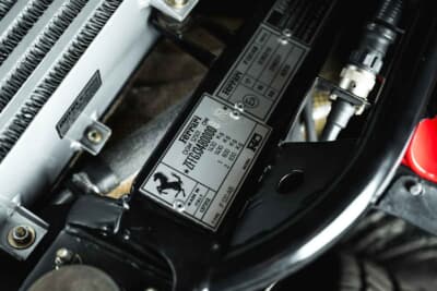 281万7500ユーロ（邦貨換算約4億5770万円）で落札されたフェラーリ「F40」（C）Courtesy of RM Sotheby's