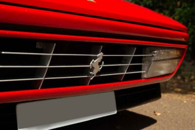 4万8300英ポンド（邦貨換算約960万円）で落札されたフェラーリ「328GTS」（C）Courtesy of RM Sotheby's