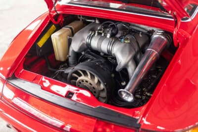 45万ユーロ～55万ユーロ（邦貨換算約7310万円～8934万円）で現在も販売中のポルシェ「911 カップ3.8 RSR」（C）Courtesy of RM Sotheby's