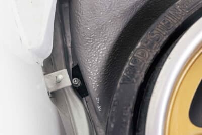 100万～150万ユーロ（邦貨換算約1億6245万～2億4365万円）で現在も販売中のポルシェ「911カレラRS 3.0」C）Courtesy of RM Sotheby's