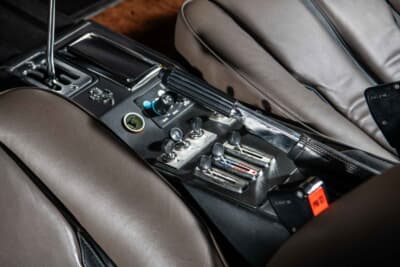 10万ドル〜12万5000ドル（邦貨換算で約1477万〜1846万円）で現在も販売中のフェラーリ「308GTS」（C）Courtesy of RM Sotheby's