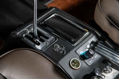 10万ドル〜12万5000ドル（邦貨換算で約1477万〜1846万円）で現在も販売中のフェラーリ「308GTS」（C）Courtesy of RM Sotheby's