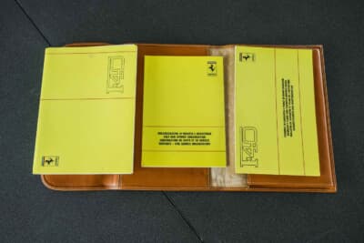 281万7500ユーロ（邦貨換算約4億5770万円）で落札されたフェラーリ「F40」（C）Courtesy of RM Sotheby's