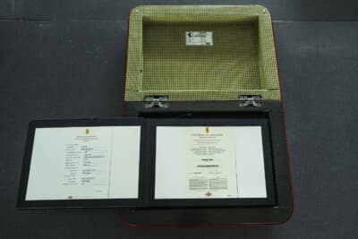 281万7500ユーロ（邦貨換算約4億5770万円）で落札されたフェラーリ「F40」（C）Courtesy of RM Sotheby's