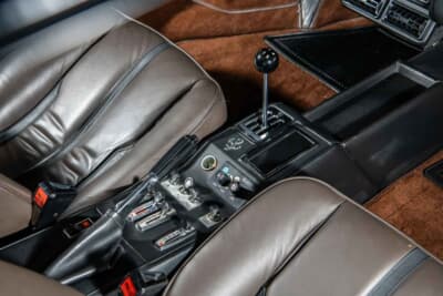 10万ドル〜12万5000ドル（邦貨換算で約1477万〜1846万円）で現在も販売中のフェラーリ「308GTS」（C）Courtesy of RM Sotheby's