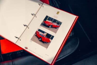 53万9375ユーロ（邦貨換算約8762万円）で落札されたフェラーリ「365GTB/4」（C）Courtesy of RM Sotheby's