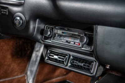 10万ドル〜12万5000ドル（邦貨換算で約1477万〜1846万円）で現在も販売中のフェラーリ「308GTS」（C）Courtesy of RM Sotheby's