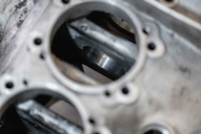 100万～150万ユーロ（邦貨換算約1億6245万～2億4365万円）で現在も販売中のポルシェ「911カレラRS 3.0」C）Courtesy of RM Sotheby's