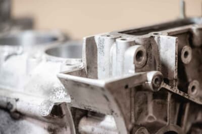 100万～150万ユーロ（邦貨換算約1億6245万～2億4365万円）で現在も販売中のポルシェ「911カレラRS 3.0」C）Courtesy of RM Sotheby's