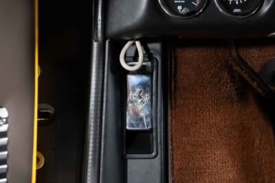 10万ドル〜12万5000ドル（邦貨換算で約1477万〜1846万円）で現在も販売中のフェラーリ「308GTS」（C）Courtesy of RM Sotheby's