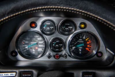 10万ドル〜12万5000ドル（邦貨換算で約1477万〜1846万円）で現在も販売中のフェラーリ「308GTS」（C）Courtesy of RM Sotheby's