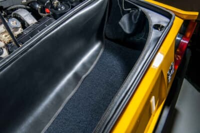 10万ドル〜12万5000ドル（邦貨換算で約1477万〜1846万円）で現在も販売中のフェラーリ「308GTS」（C）Courtesy of RM Sotheby's